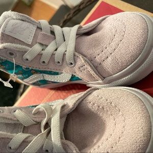 Vans for toddlers female pink aura special edition size T 6.5